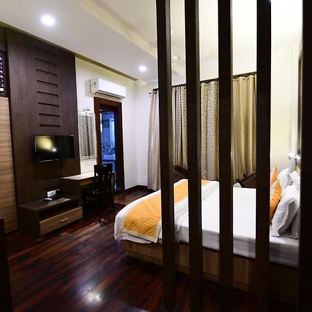 Hotel Jataka Inn Bodh Gaya Ngoại thất bức ảnh