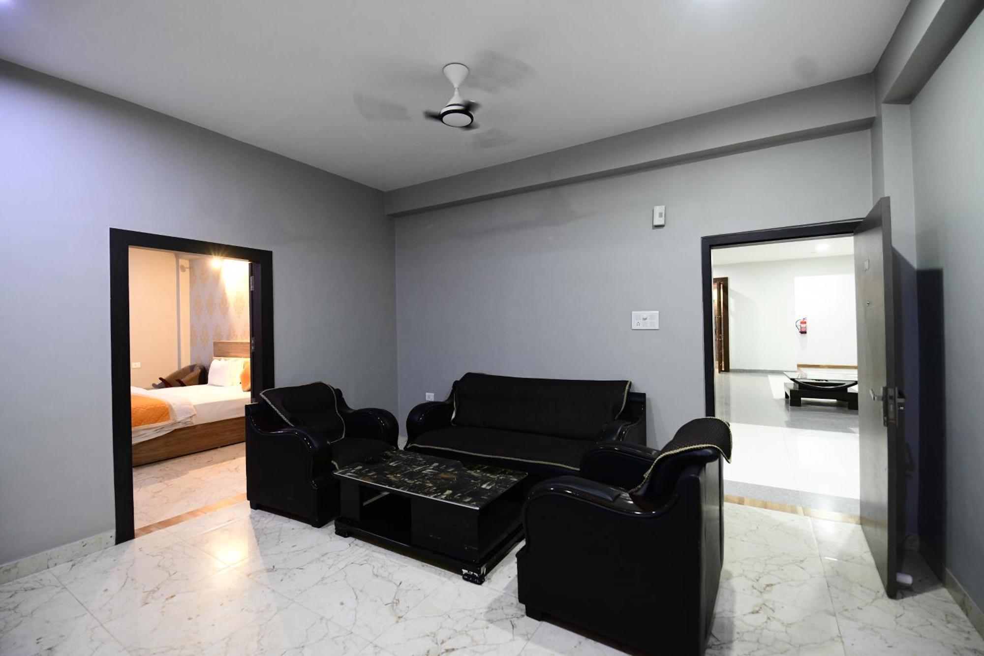 Hotel Jataka Inn Bodh Gaya Ngoại thất bức ảnh