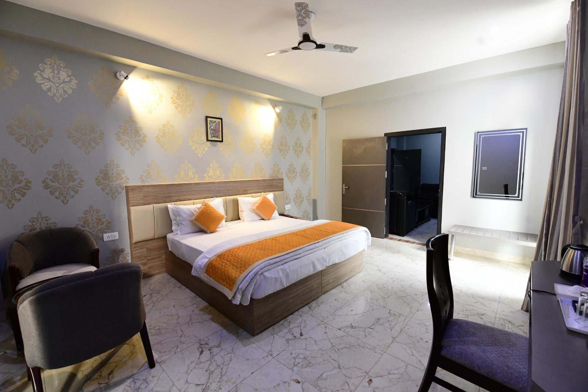 Hotel Jataka Inn Bodh Gaya Ngoại thất bức ảnh